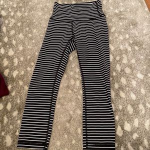 Stripped lululemon leggings